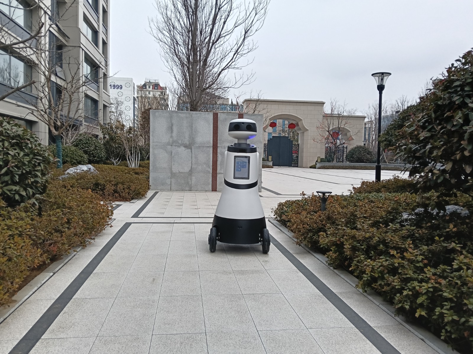 威海卓润书香华府迎来特殊“邻居”！这位2...